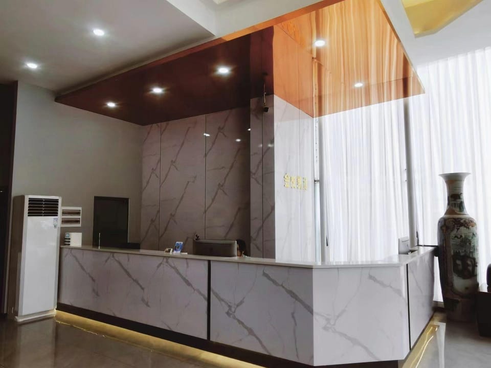 Katein Hotel, Taihe County Hotel in China