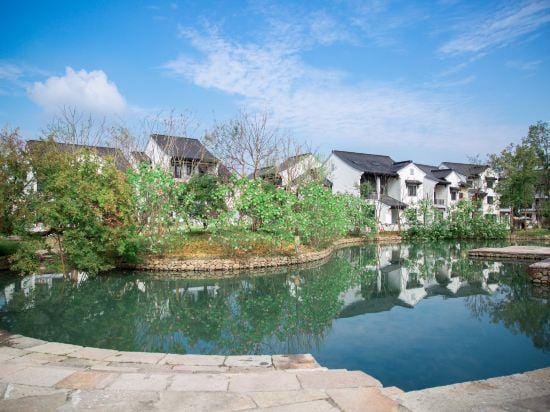 Anji Hexi Homestay Hotel in Zhejiang