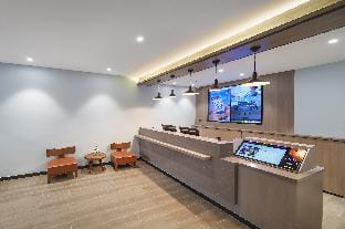Hi Inn Nanjing Xiaoshi Subway Station Hotel in Nanjing