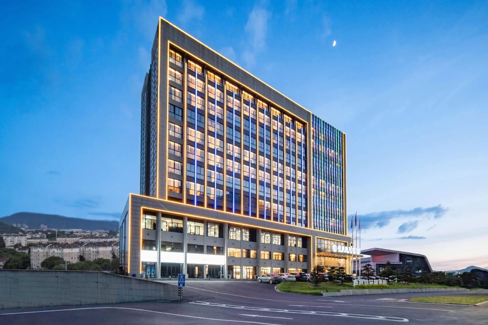 LUKER ISLAND GARDEN HOTEL Hotel in Zhejiang