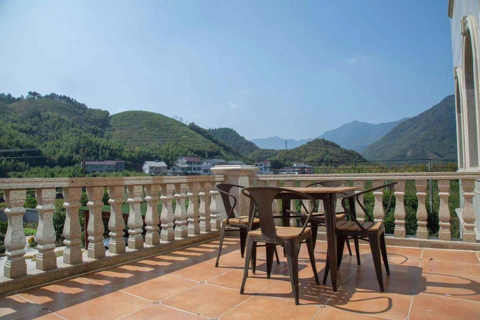 Yinshanju Hostel Hotel in Hangzhou