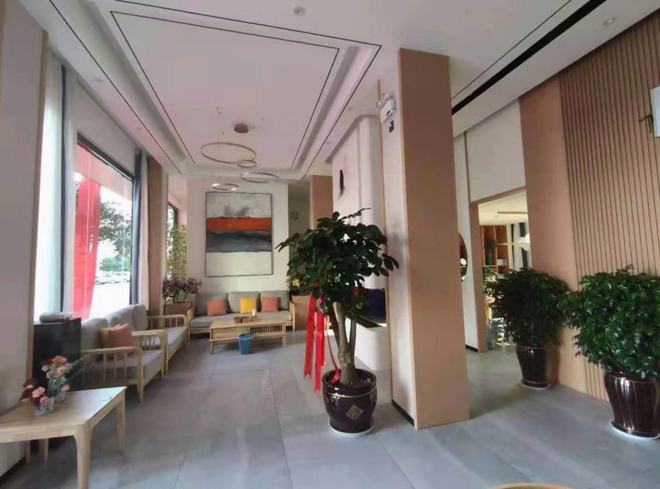 Lanshe Yaju Hotel Hotel in China