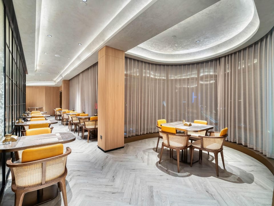 Orange Hotel Shaoxing Shangyu Datong Shopping Mall Pedestrian Street Hotel in Zhejiang