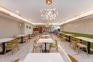 Starway Hotel Ningbo University Lulin Hotel in Zhejiang