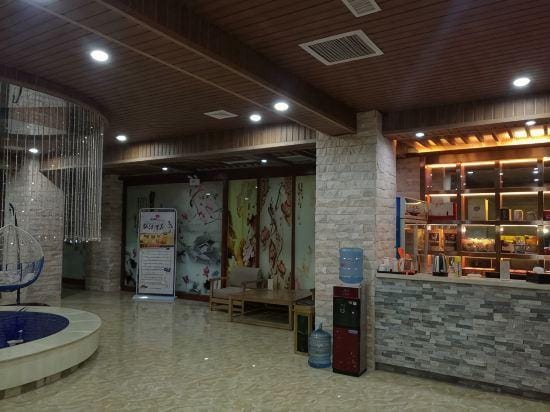 Linyi Red Apple Hot Spring Hotel Hotel in China