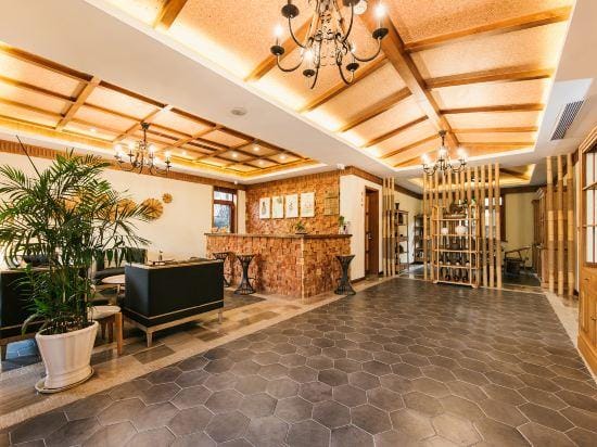 Manju Courtyard Hostel Hotel in Hangzhou