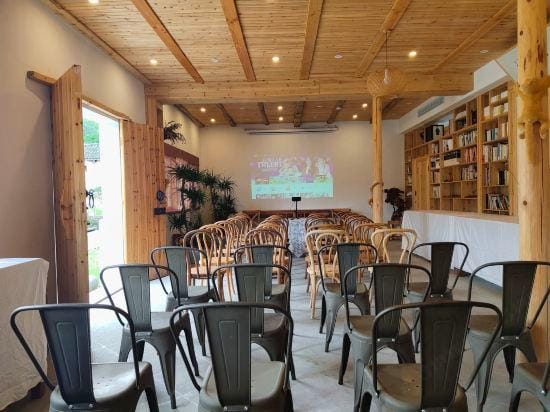 Folk Hostel Sanwei Book Store Hotel in Hangzhou
