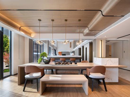 Suzhou Longdeng Bamboo Hotel (Sucheng Shiyizhong Tongji Campus) Hotel in Jiangsu