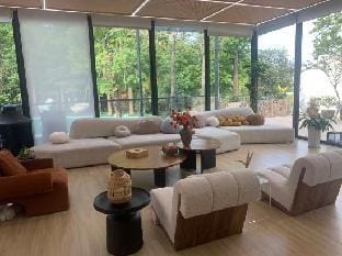 Lijiang Yefu Shanshui Se Ha~ Parent-child Holiday Pool Homestay Hotel in Jiangsu