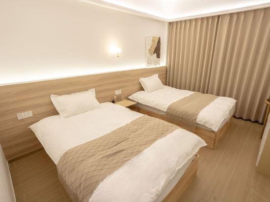 EYOUNG Hotel in Guangdong