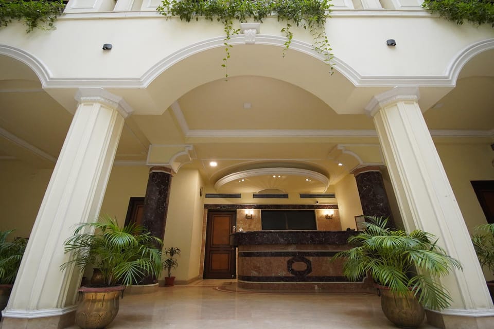 Hotel Arya Hotel in India