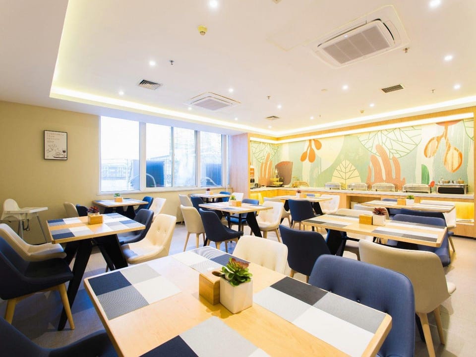 Hanting Hotel Xi'an Ming City Wall Railway Station New Store Hotel in Xian