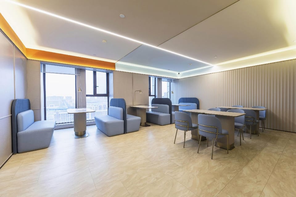 Hanting Hotel Xuzhou Global Harbor High-speed Railway Station Hotel in Jiangsu