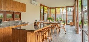 2BR Villa Avyathi - Anandathu Villas - CHSE Certified Hotel in North Kuta