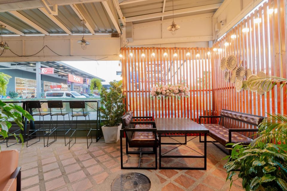 Venice Hotel HuaHin Hotel in Hua Hin District