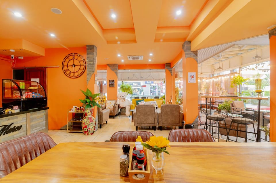 Venice Hotel HuaHin Hotel in Hua Hin District