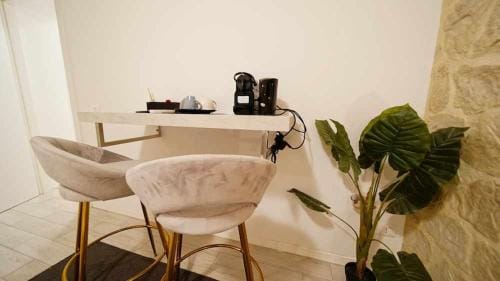 Langolo di laura borgo roma destiny home 3 Hotel in Verona