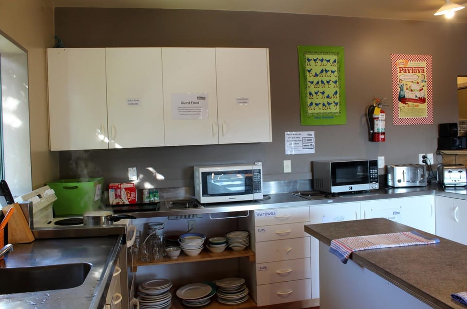 Fox Glacier Pod Hostel & Inn Hostel in West Coast