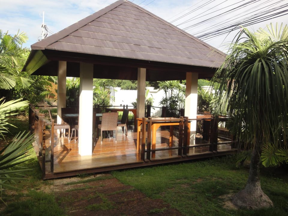 Royal Place Banchang Hotel in Chon Buri Changwat