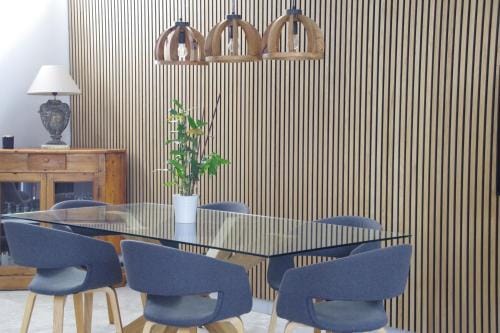 LA MANSARDE Hotel in Aix-les-Bains