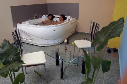 Hot tub