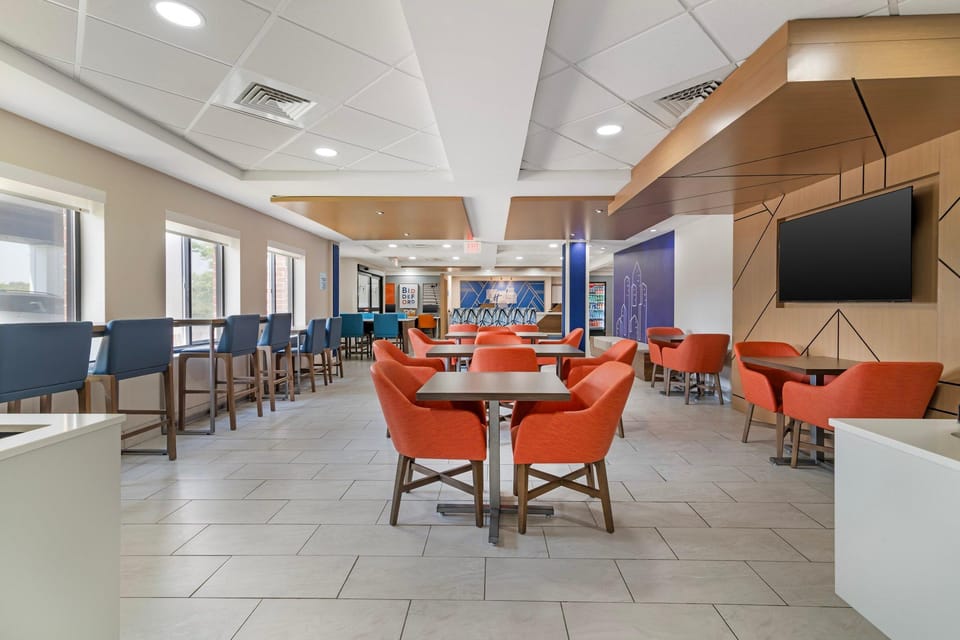 Holiday Inn Express Biddeford by IHG Hotel in Arundel