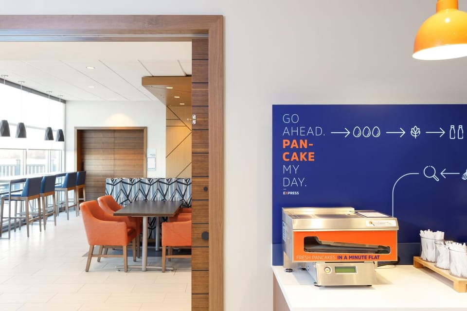 Holiday Inn Express Fredericksburg - Southpoint By IHG Hotel in Spotsylvania County
