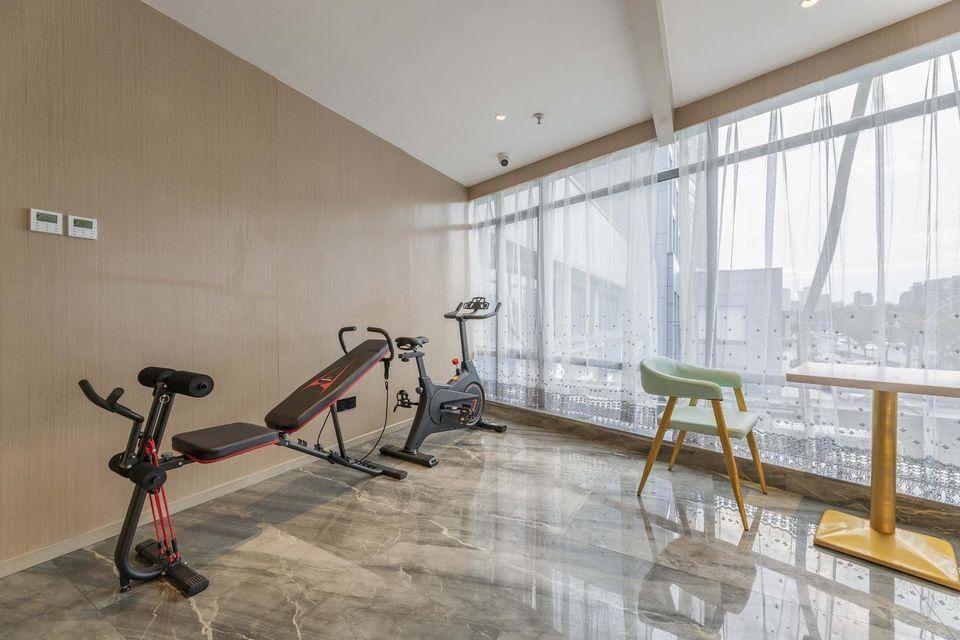 Superior Hotel (Jiaxing Xiuzhou Park Wanda Plaza) Hotel in Suzhou