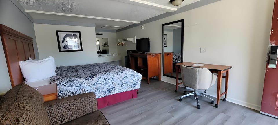 Guestroom