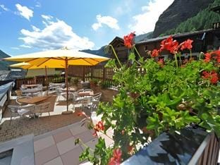 L'Ancien Paquier Chambre D'Hotes Hotel in Valtournenche