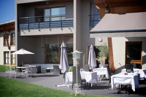 L'AUBERGE DU RHONE Hotel in Auvergne-Rhône-Alpes
