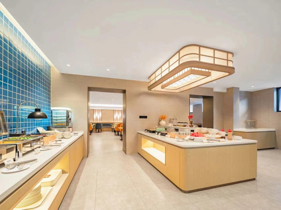 Jinjiang Inn Xian Dayan Tower Lijia Village Metro Station Jinxi Street Hotel in Xian