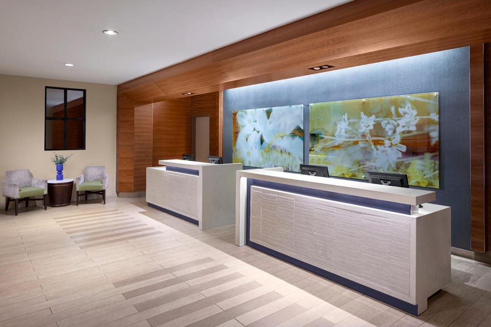 Delta Hotels Anaheim Garden Grove Hotel in Garden Grove