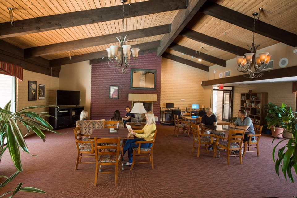 Shared lounge/TV area