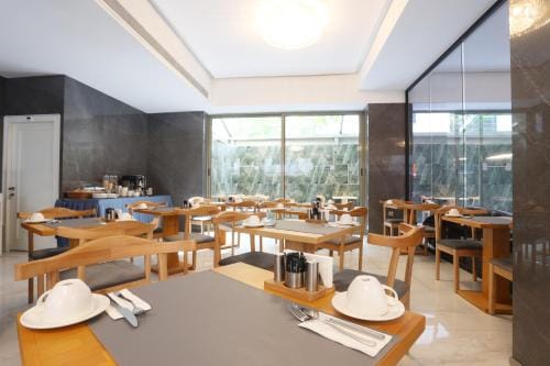Riva Hotel Alsancak Hotel in Izmir