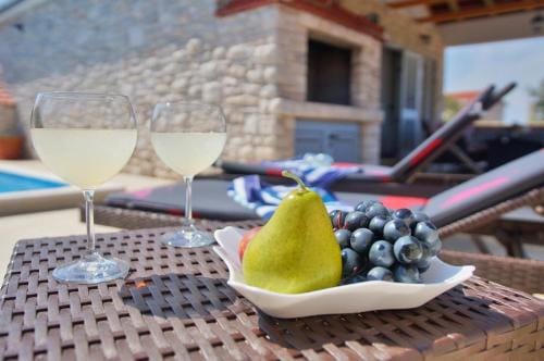 Holiday House Martina Hotel in Dubrovnik-Neretva County