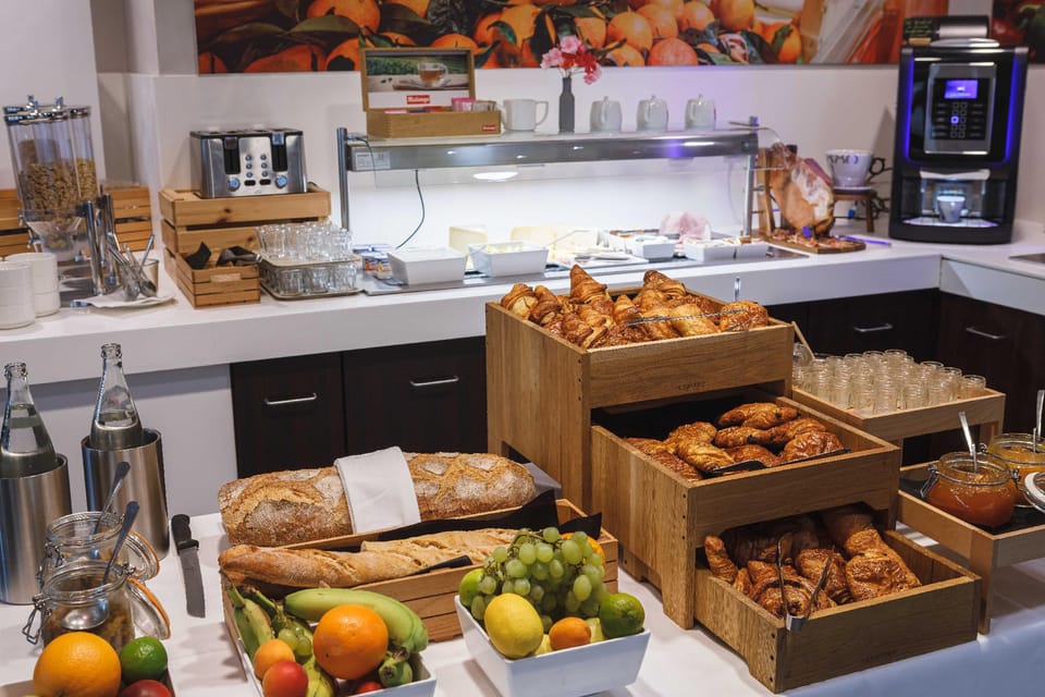 Holiday Inn Toulon City Centre By IHG Hotel in Toulon
