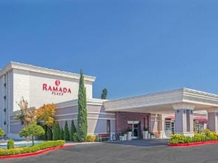 Holiday Inn Chico Hotel in Chico