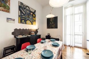 Nonpertutti Piazza Castello Senior and families Top Hotel in Turin