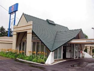 Motel 6 Geneva, Oh Hotel in Lake Erie