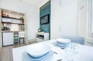 SoBo Studio 1 | by Brighton Holiday Lets Hotel in Hove