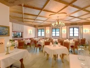 Hotel zum Hirschen Zell am See Hotel in Zell am See