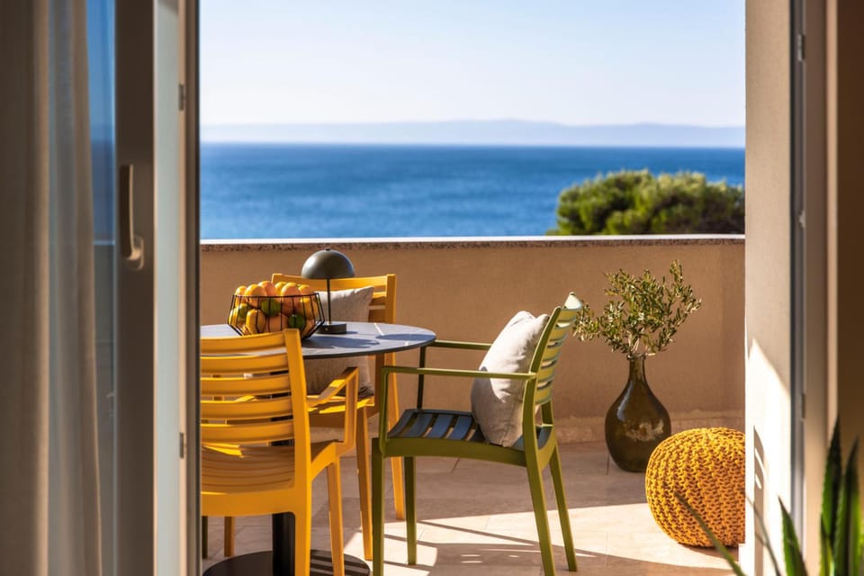 Eola Apartments Hotel in Stara Baška