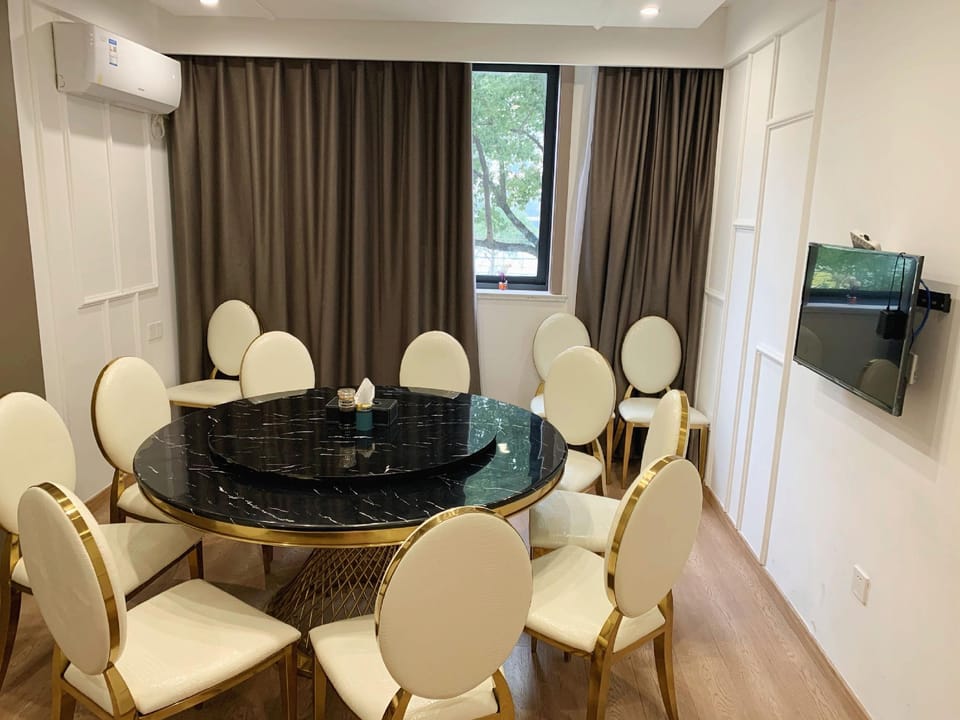 Verona Business Hotel Hotel in Zhejiang