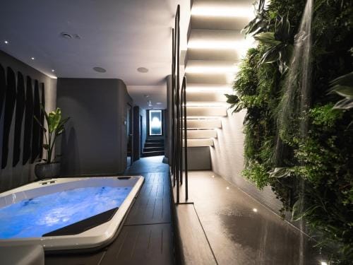 THE CAVE Suites SPA Hotel in Vieste