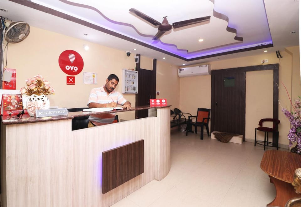 Hotel O Maruti Lodging Hotel in Kolkata