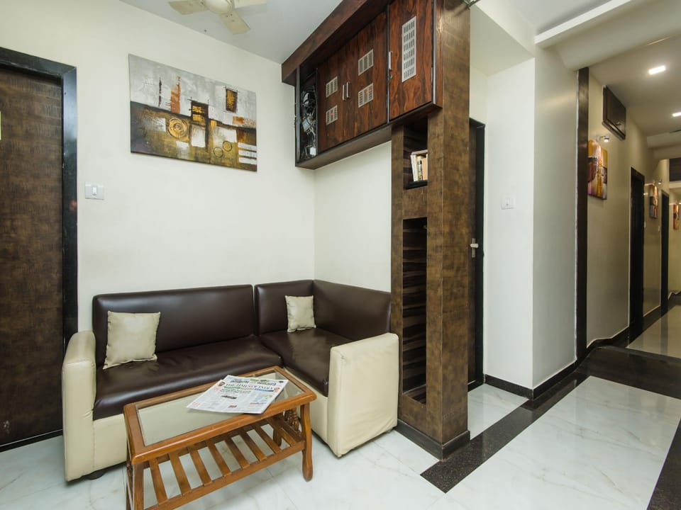 OYO 7153 Hotel Amber Hotel in Mumbai