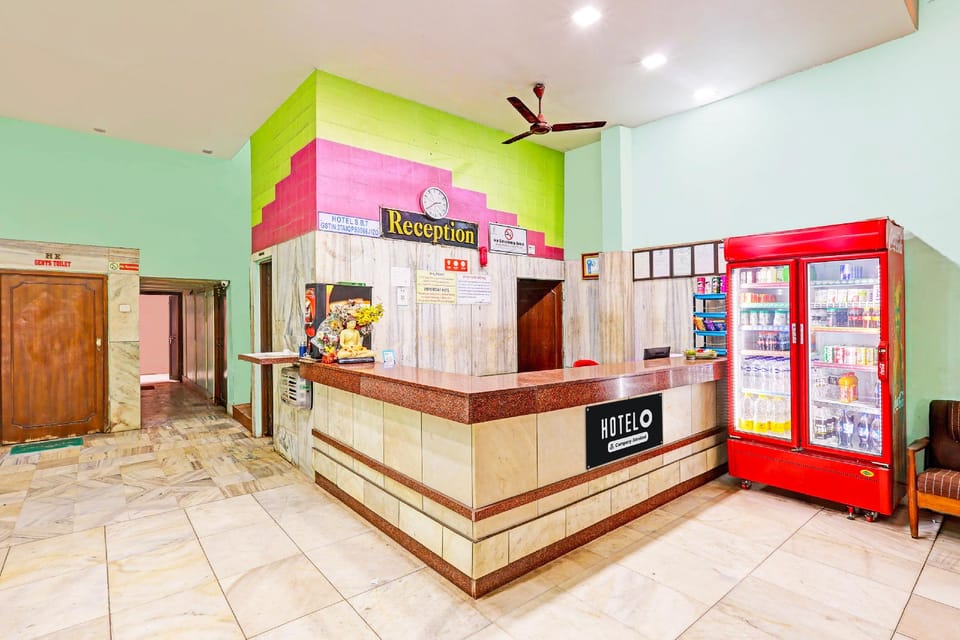 Hotel O Gajuwaka Near kurmanpalem Formerly SBT Hotel in Visakhapatnam