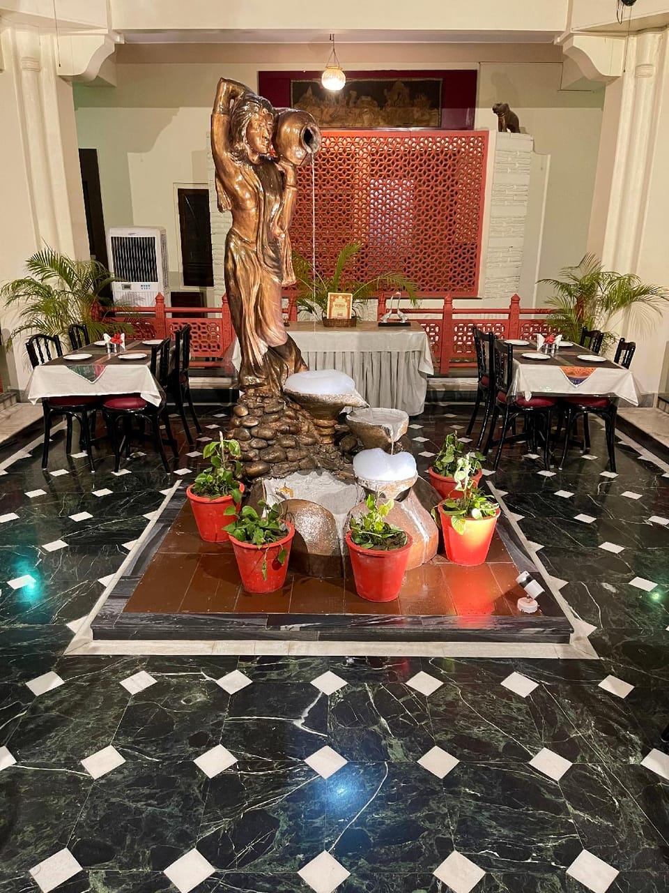 Hotel Navrang Hotel in Rajasthan