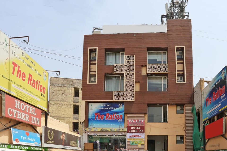 Hotel O Cyber Inn Hotel in Gurugram